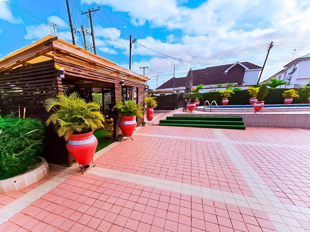 Ibranad Apartments Accra Exterior foto